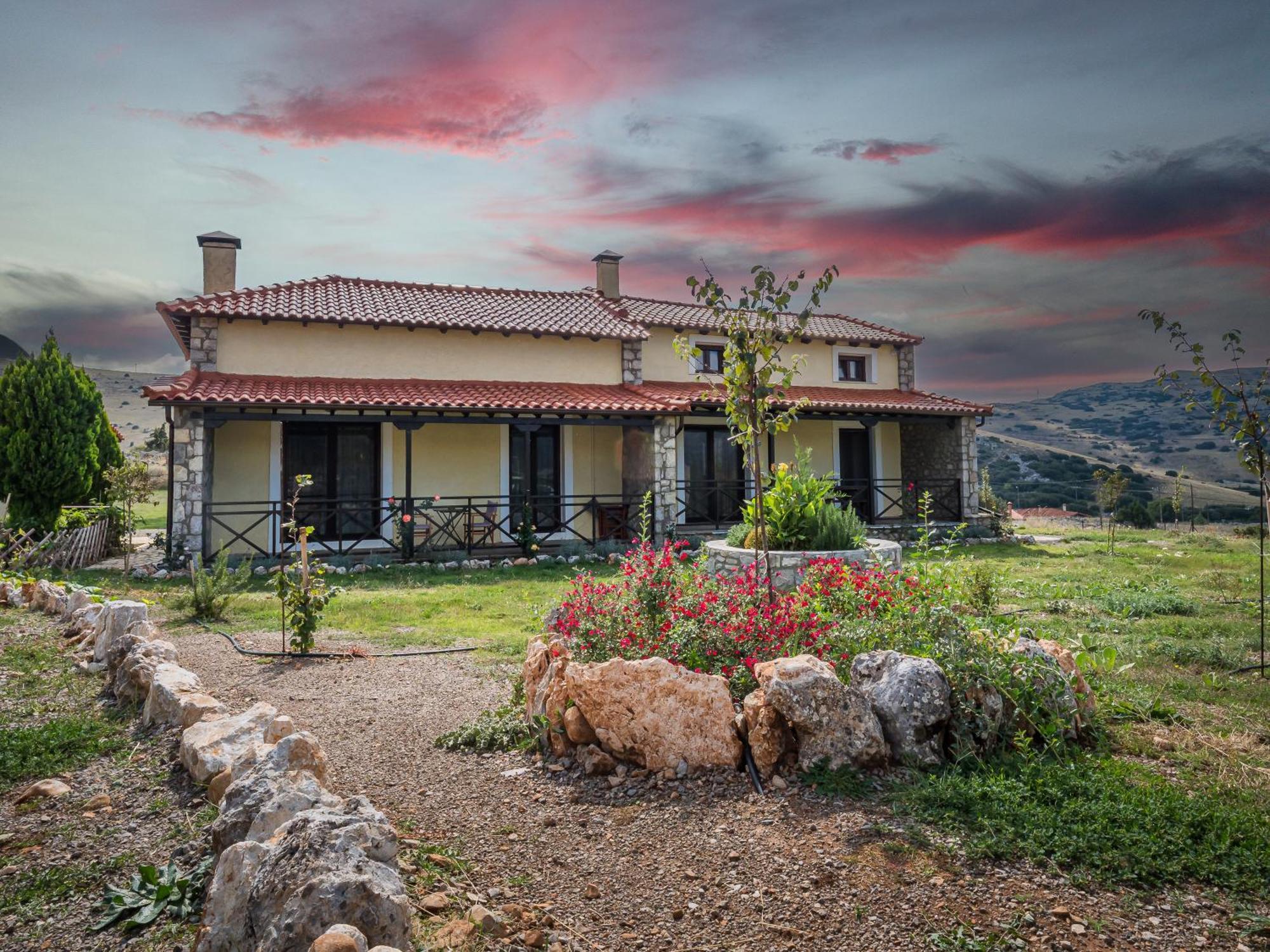 Chalet Renata 1 Livadi Arachovas Kalívia Εξωτερικό φωτογραφία